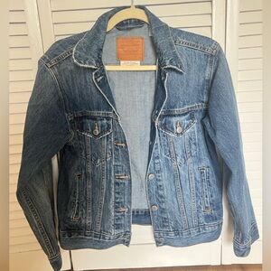 Levi's Ex-Boyfriend Trucker Denim Jacket